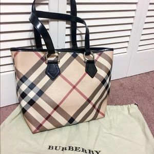 Authentic Burberry Nova Check Tote Purse